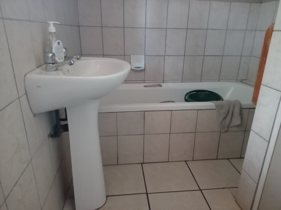 3 Bedroom Property for Sale in Rustenburg Central North West